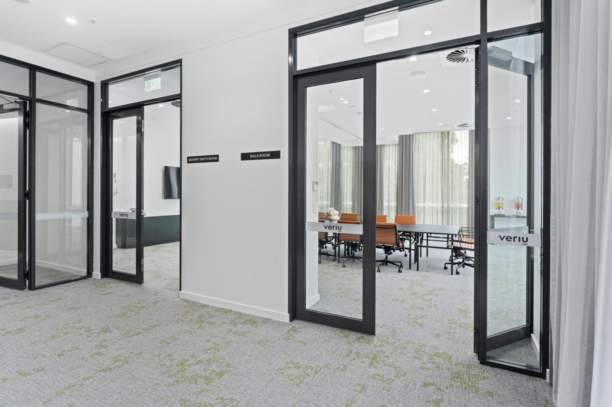 Veriu Macquarie Park Sydney Bagian luar foto